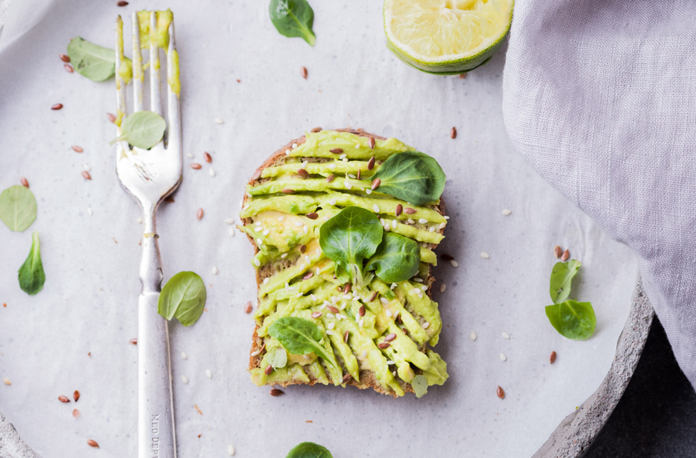 rezept low carb Avocado Brot avocadooo Ernährungsberatung Ottobrunn