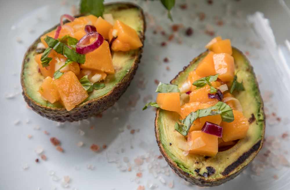 gegrillte avocado mit honigmelonensalsa migräne Ernährungsberatung München